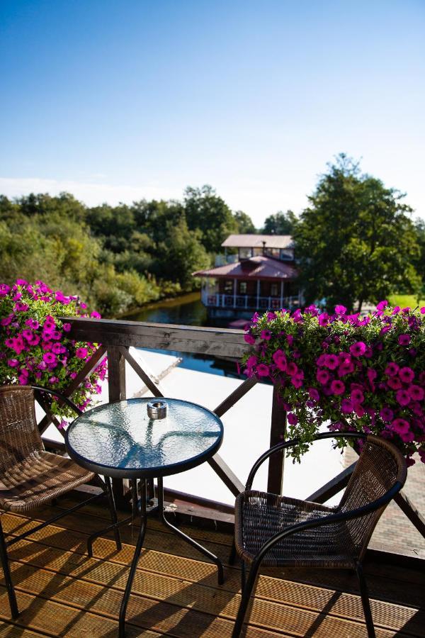 Bed and Breakfast Melynojo Karpio Namas Kinty Экстерьер фото